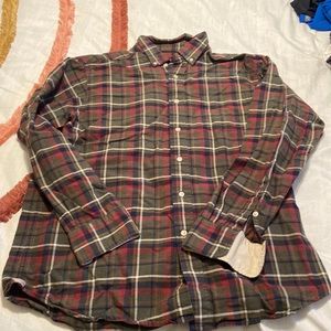 Men’s collared shirt
